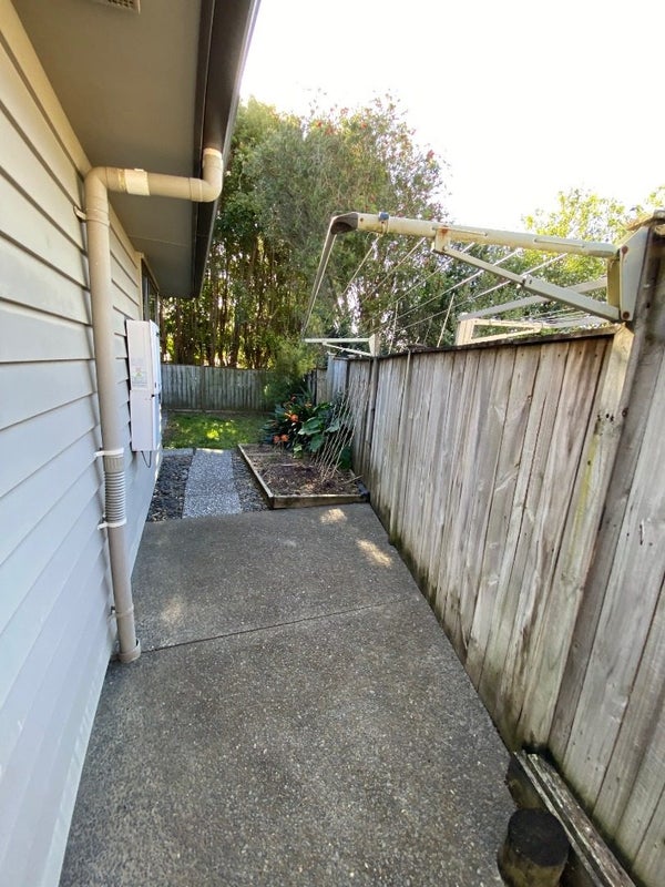 9B Baird Street, Howick, Auckland - Carousel 17