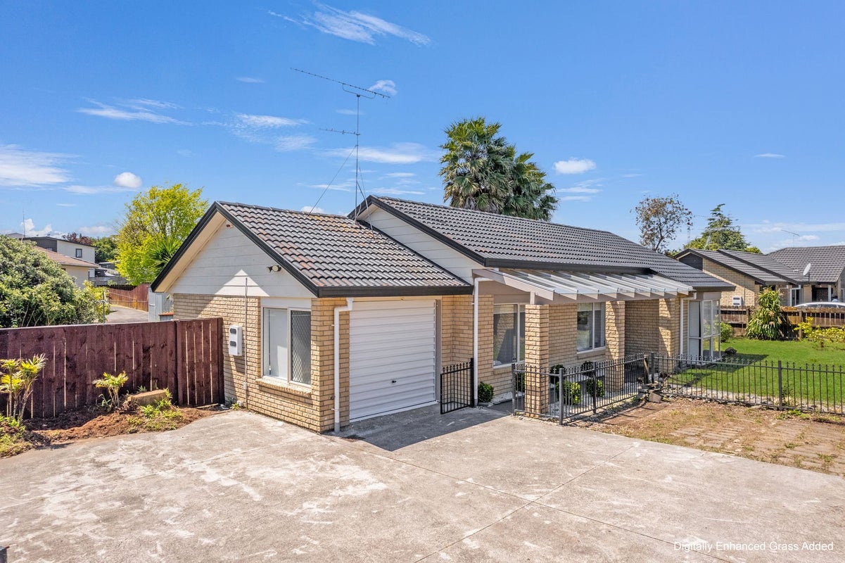 20 Horlicks Place, Randwick Park, Auckland - Carousel 1