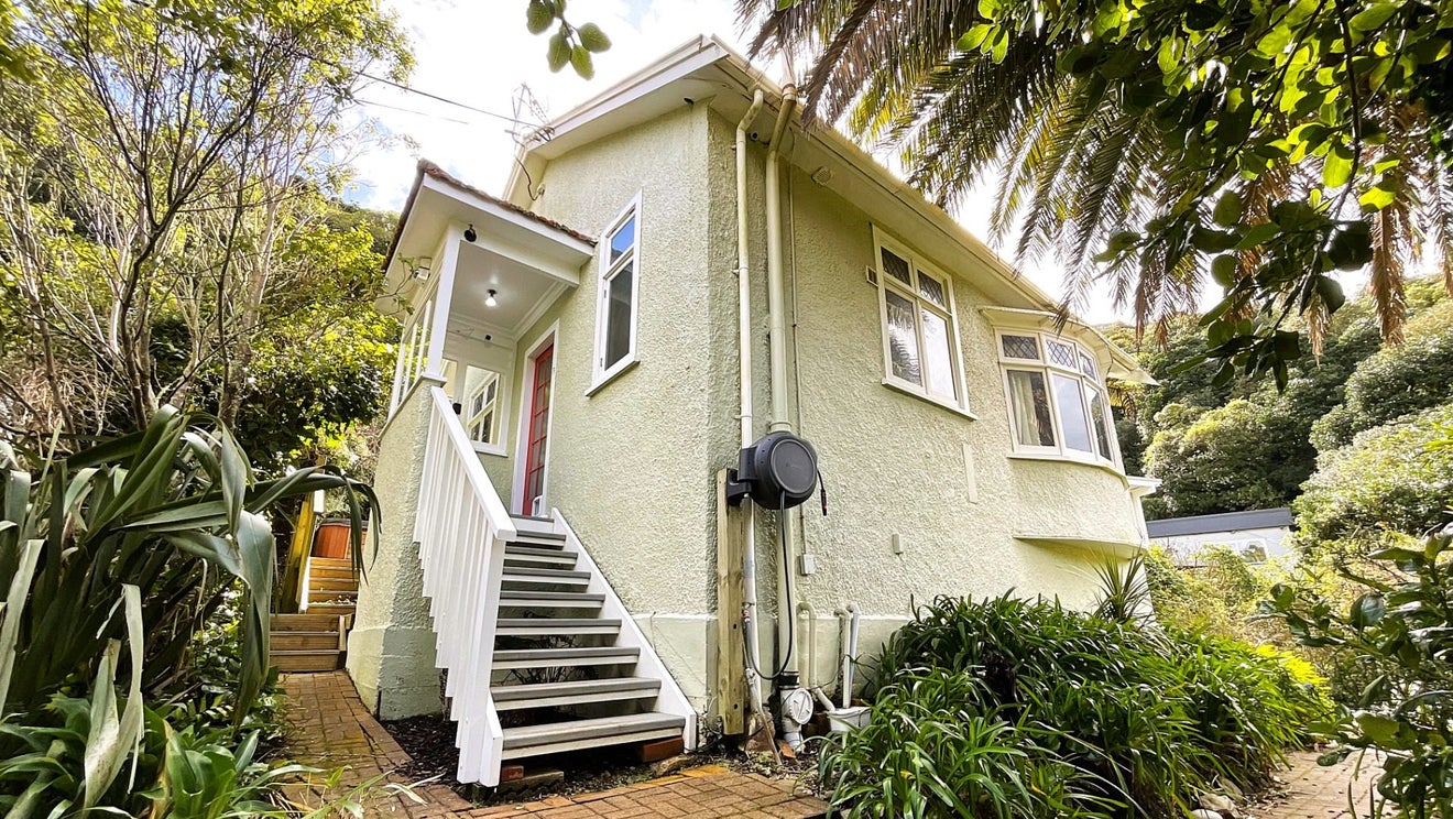 79 Ngaio Gorge Road, Ngaio, Wellington - Carousel 2