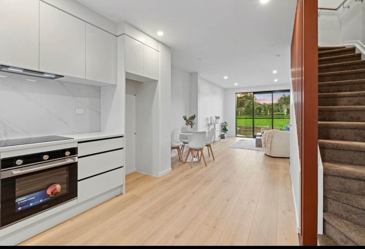 5 Wastney Road, Alfriston, Auckland - Carousel 1