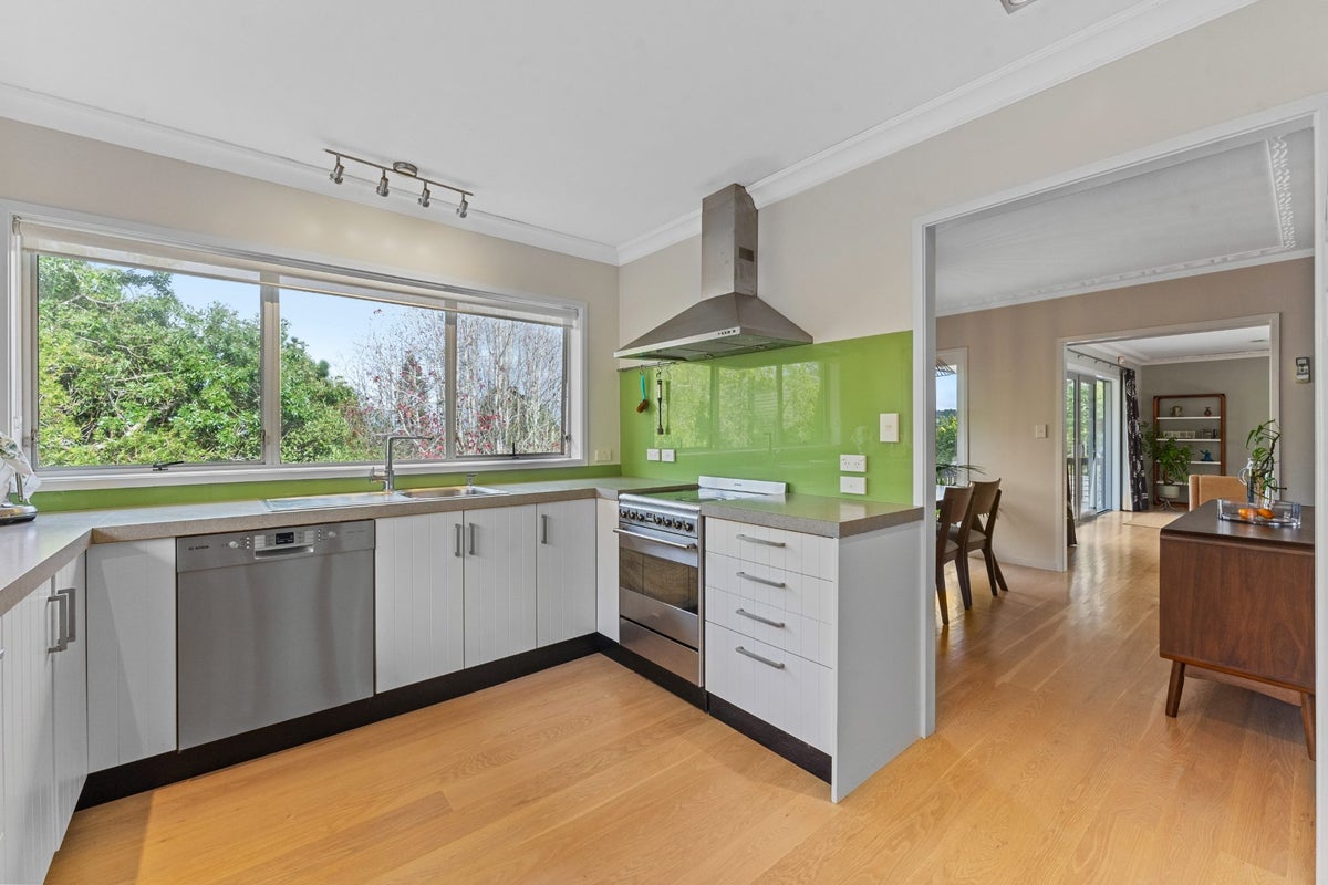 31 Barlow Place, Chatswood, Auckland - Carousel 2