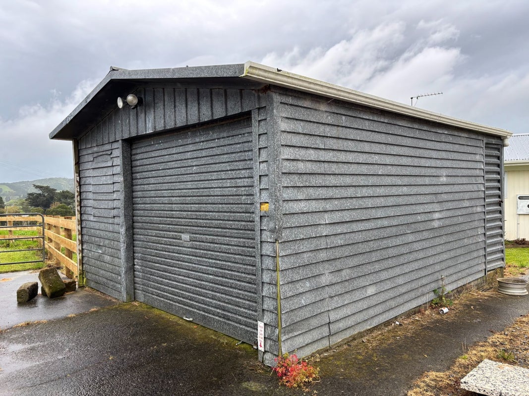 2876A State Highway 2, Waitakaruru, Ngatea - Carousel 12