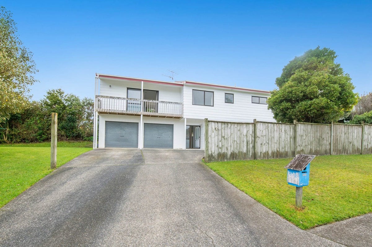 32 Brandon Road, Manly, Whangaparaoa - Carousel 1