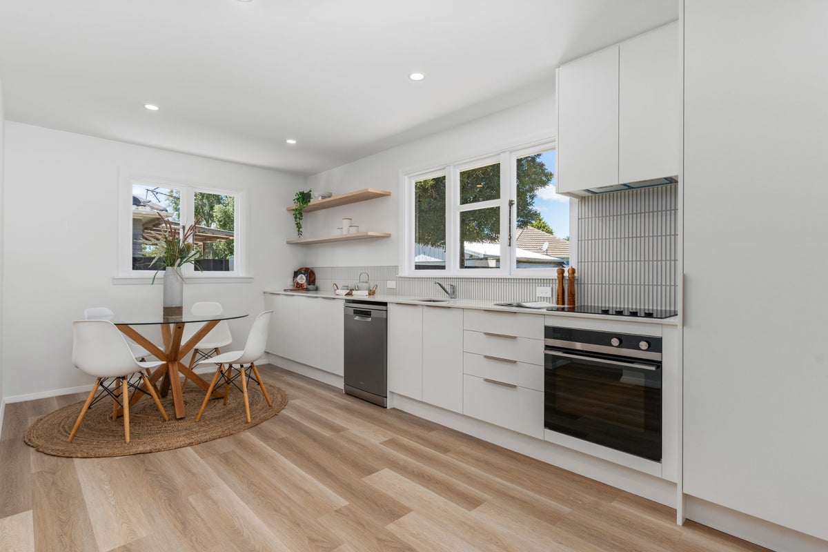 182 Grahams Road, Burnside, Christchurch - Carousel 2