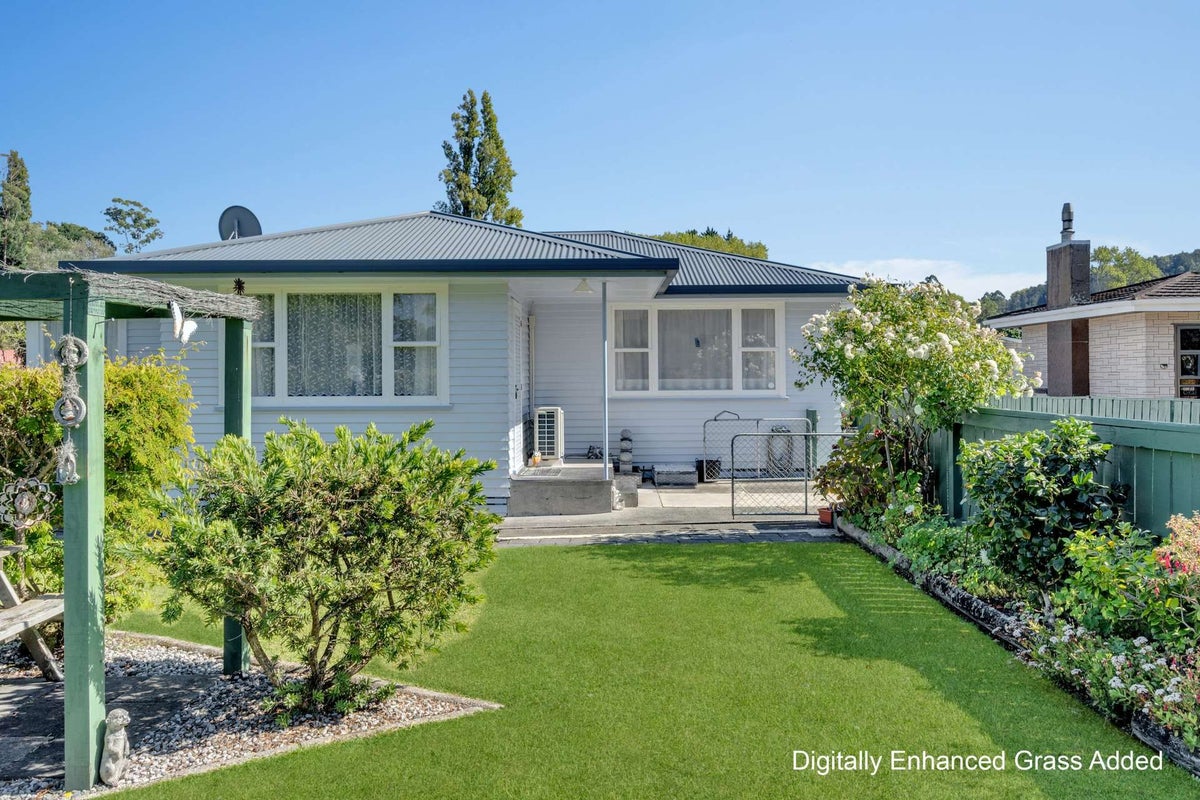 28 Massey Road, Mangapapa, Gisborne - Carousel 1