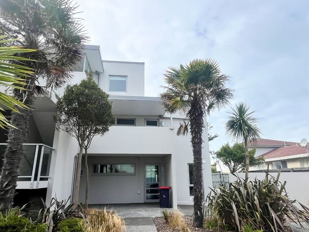 8/272 Marine Parade, New Brighton, Christchurch - Carousel 13