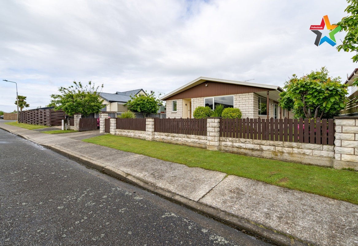 63 Wye Street, Newfield, Invercargill - Carousel 1