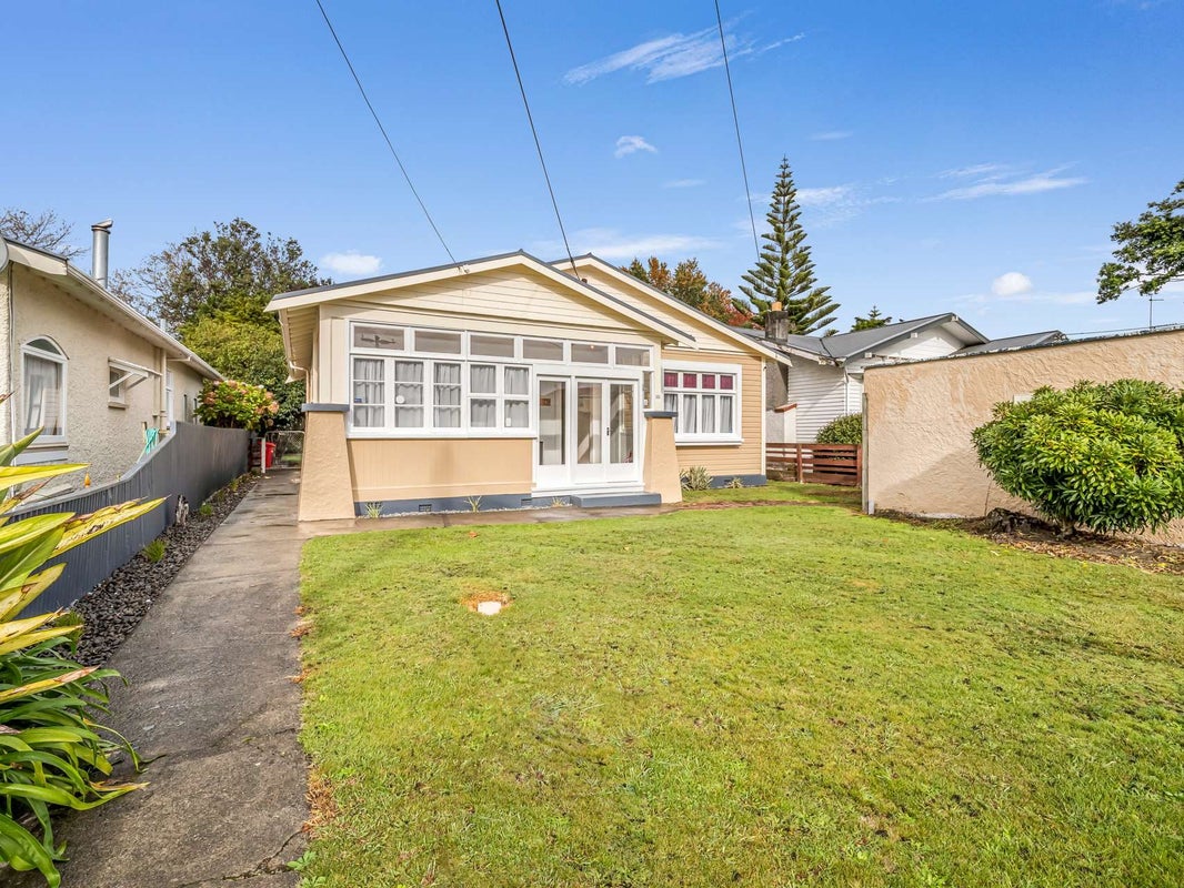 38 Duncan Street, Whanganui East, Whanganui - Carousel 1