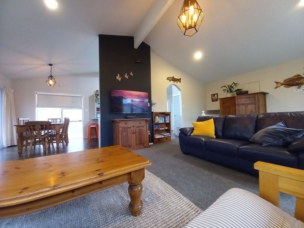 440 Pukehangi Road, Pomare, Rotorua - Carousel 1