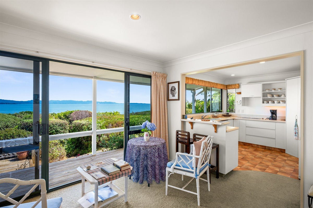 25 Bay Vista Drive, Pohara - Carousel 1