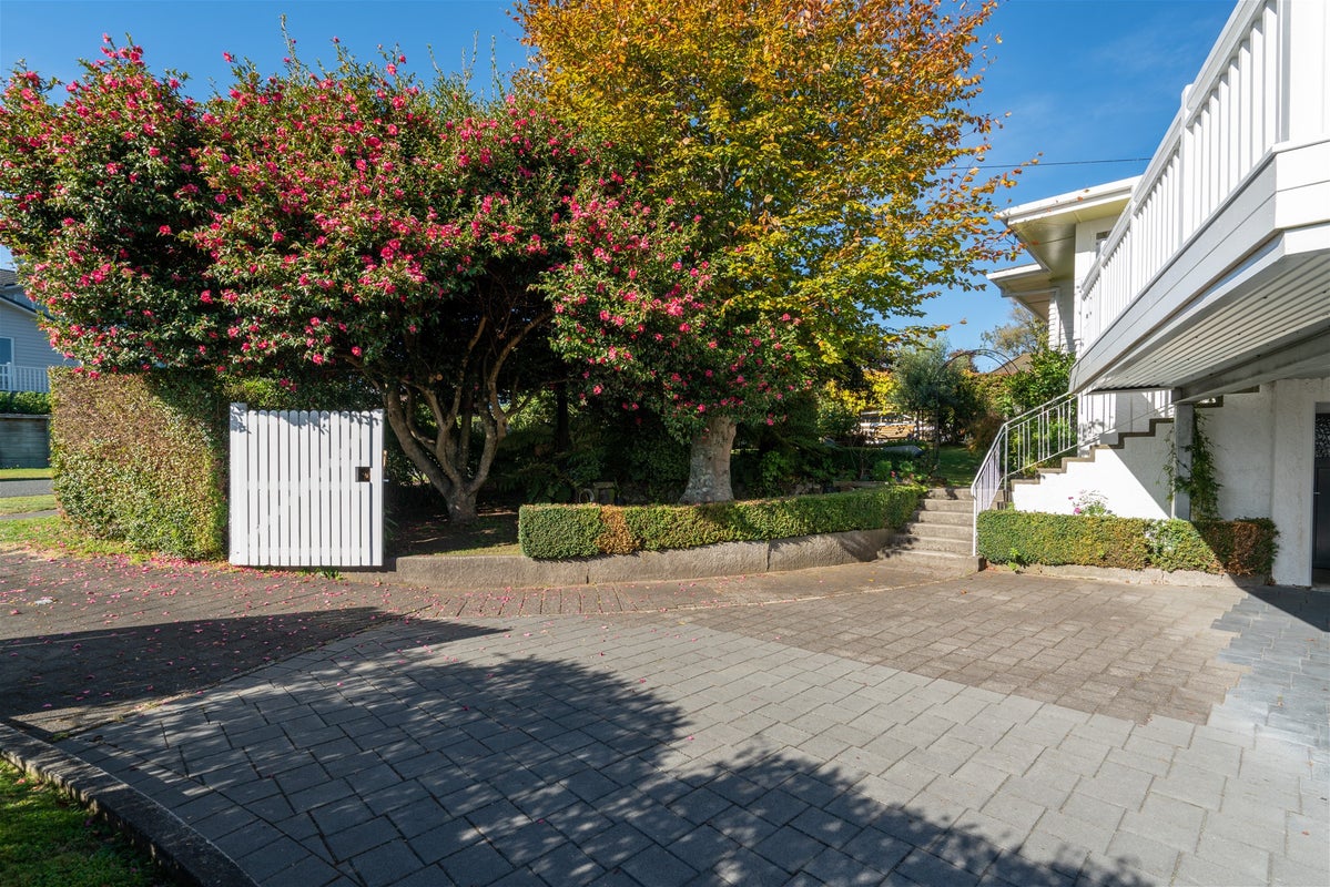 17 Chesham Avenue, Waipahihi, Taupo - Carousel 30