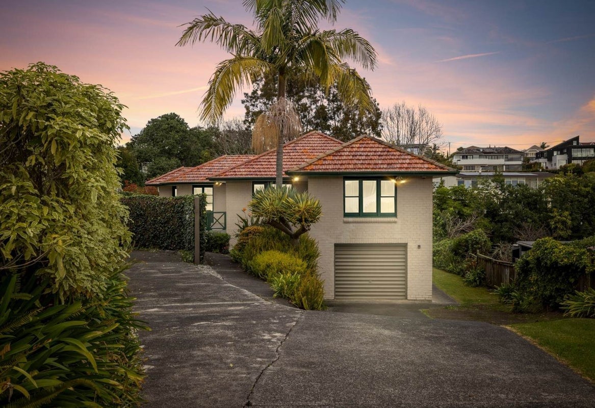 25 Selwyn Avenue, Mission Bay, Auckland - Carousel 1