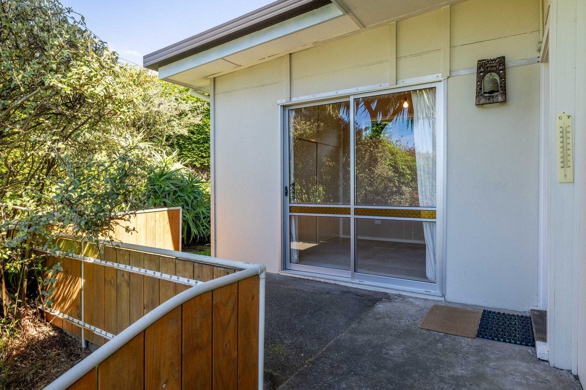 21 Whero Avenue, Diamond Harbour, Lyttelton - Carousel 24