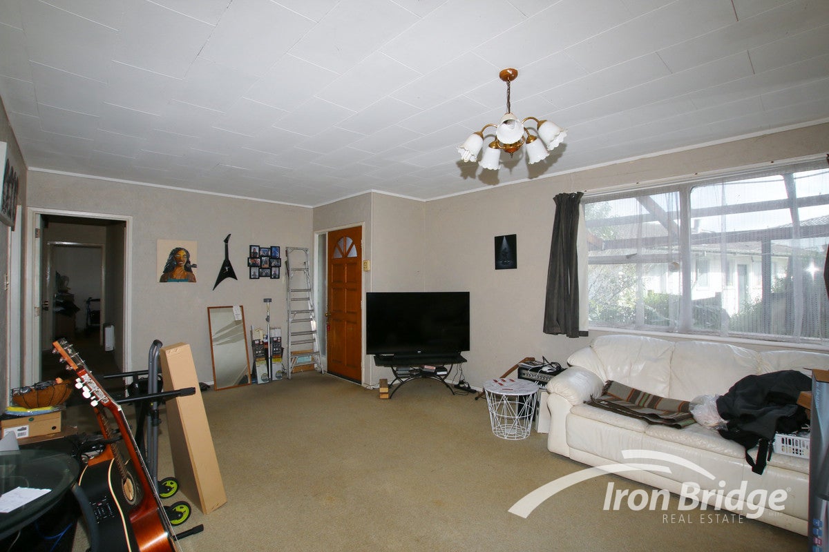 78 Hellyers Street, Birkdale, Auckland - Carousel 2
