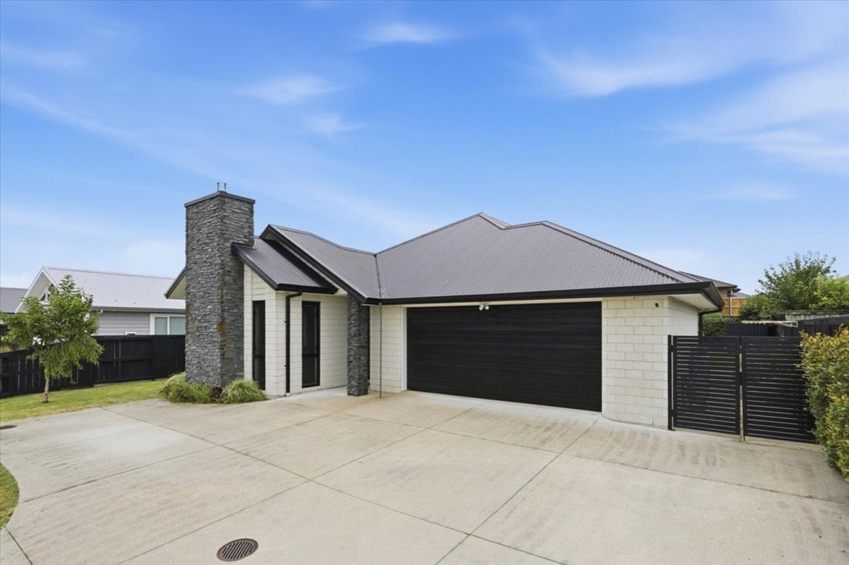 23 Puhirake Crescent, Pyes Pa, Tauranga - Carousel 22