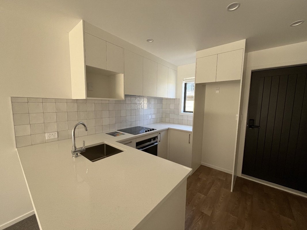 7/30 Bowater Place, Manurewa, Auckland - Carousel 2