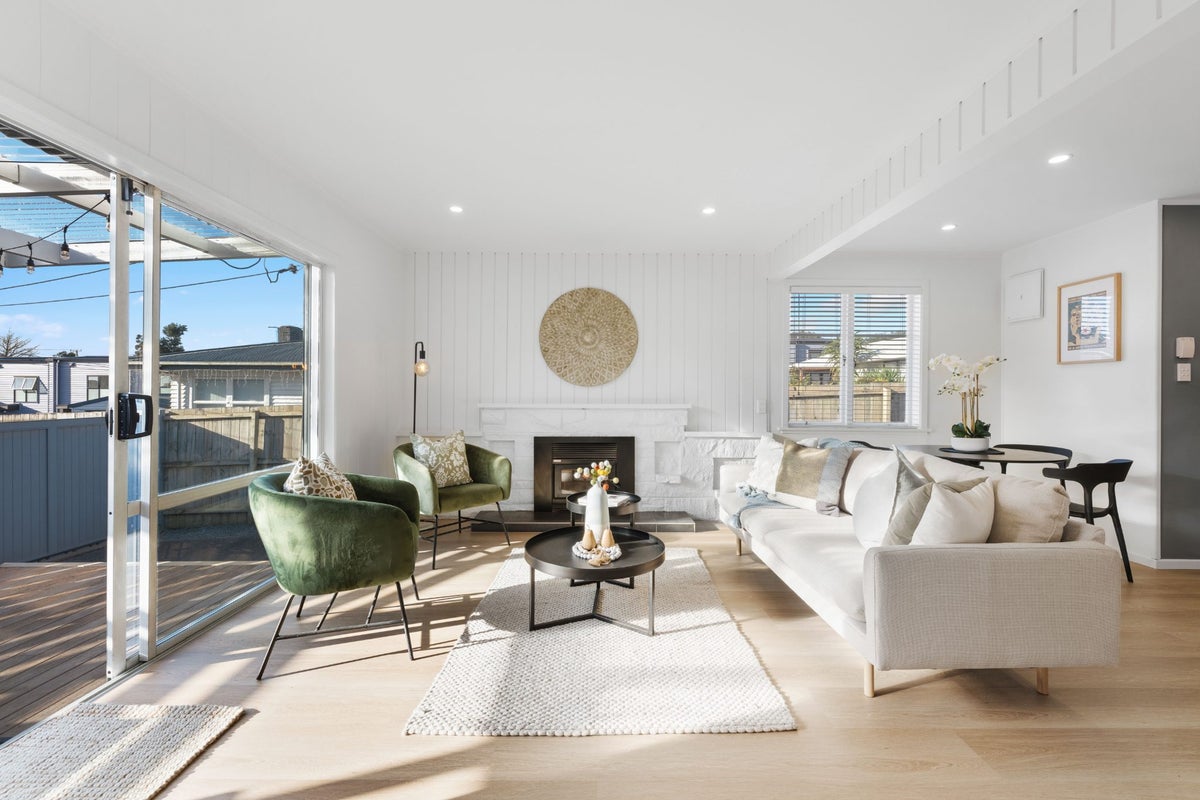 116 Mahia Road, Manurewa, Auckland - Carousel 2