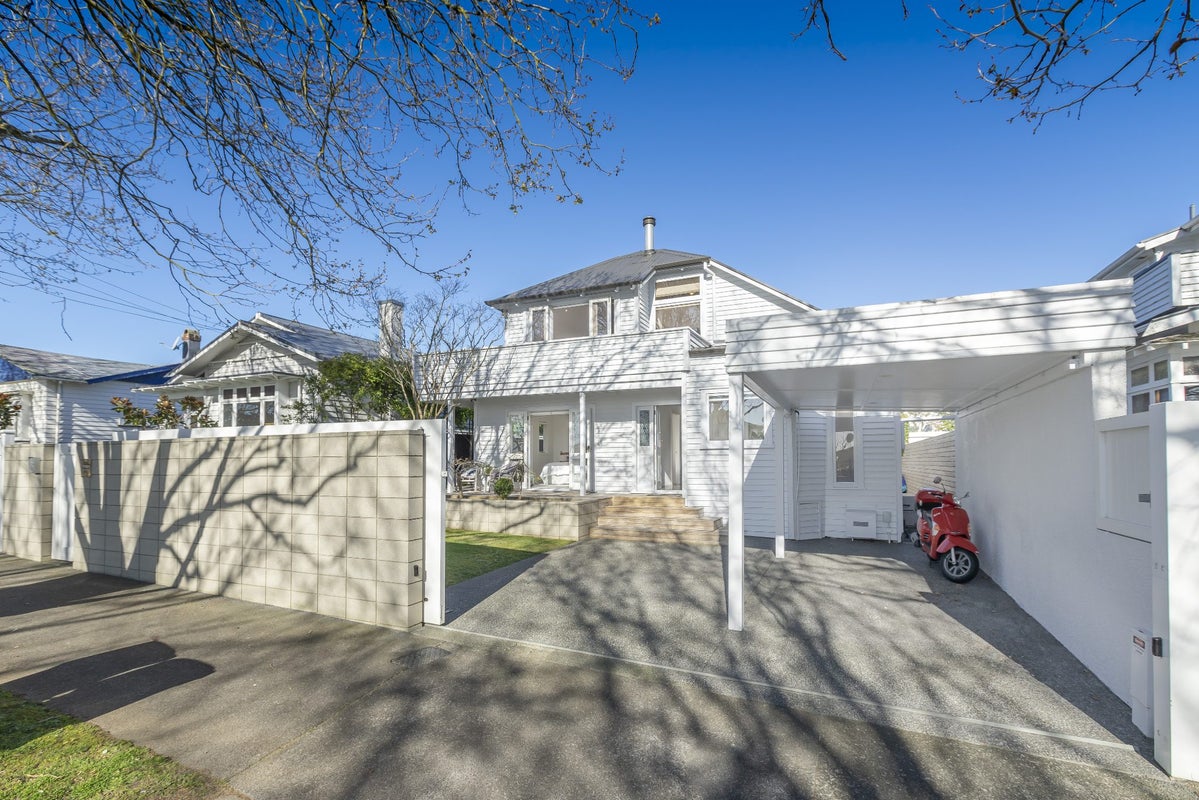 21 Nottingham Street, Westmere, Auckland - Carousel 2
