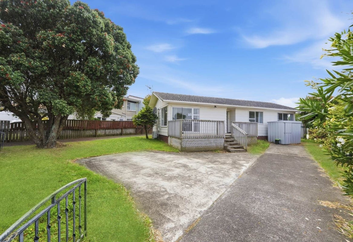 272 Bucklands Beach Road, Bucklands Beach, Auckland - Carousel 1