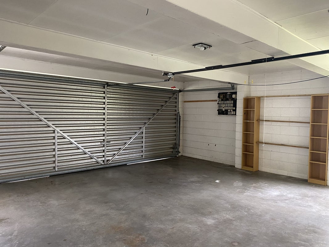 23 River Elm, Flagstaff, Hamilton - Carousel 18
