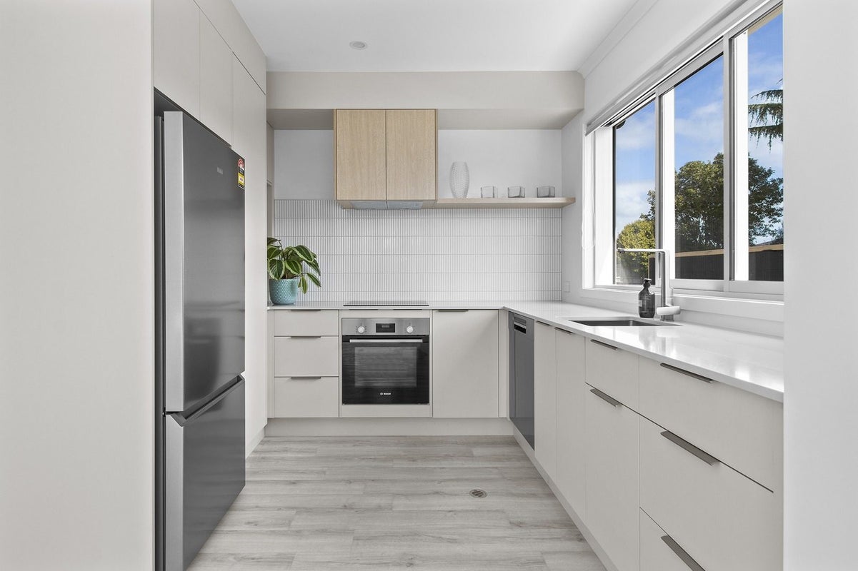 12 Bentley Lane, Leamington, Cambridge - Carousel 1