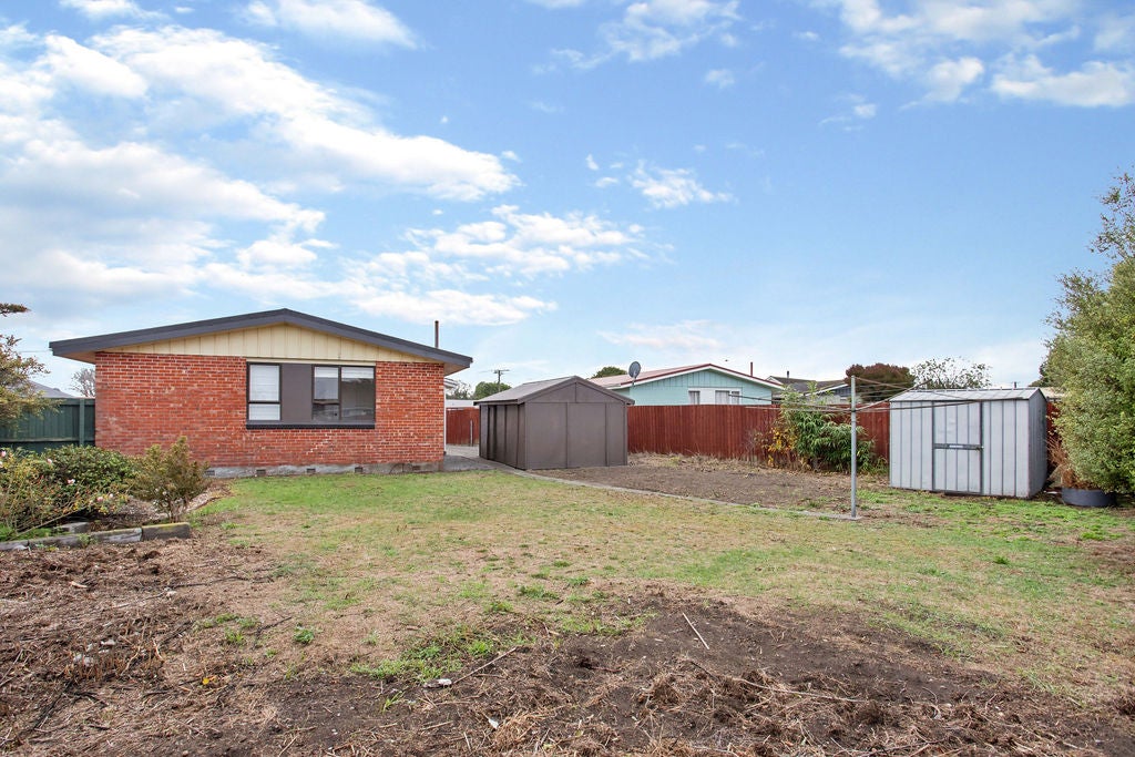 26 Merrington Crescent, Aranui, Christchurch - Carousel 16