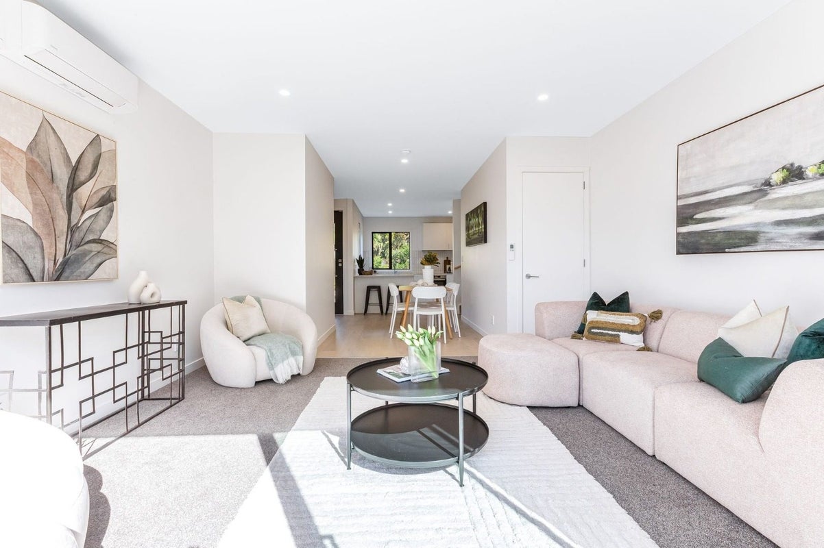 1/323 Riverside Drive, Waterloo, Lower Hutt - Carousel 1