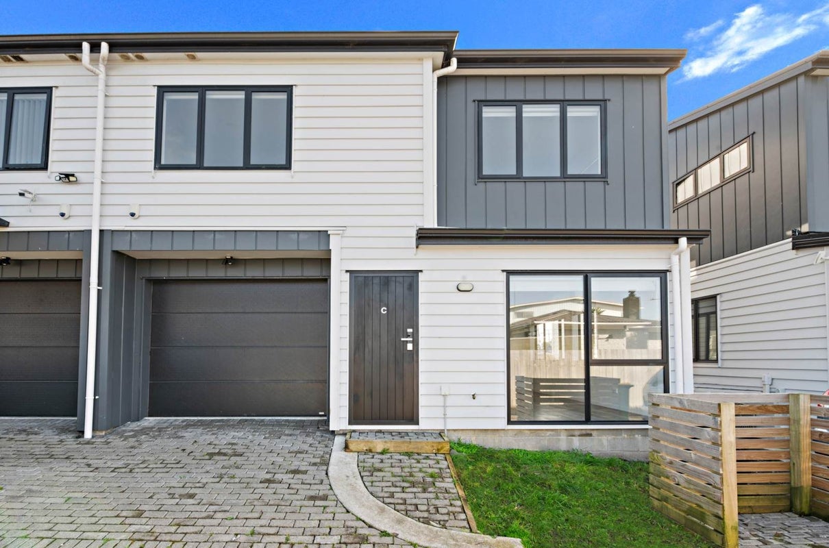 13C Edinburgh Avenue, Rosehill, Papakura - Carousel 1