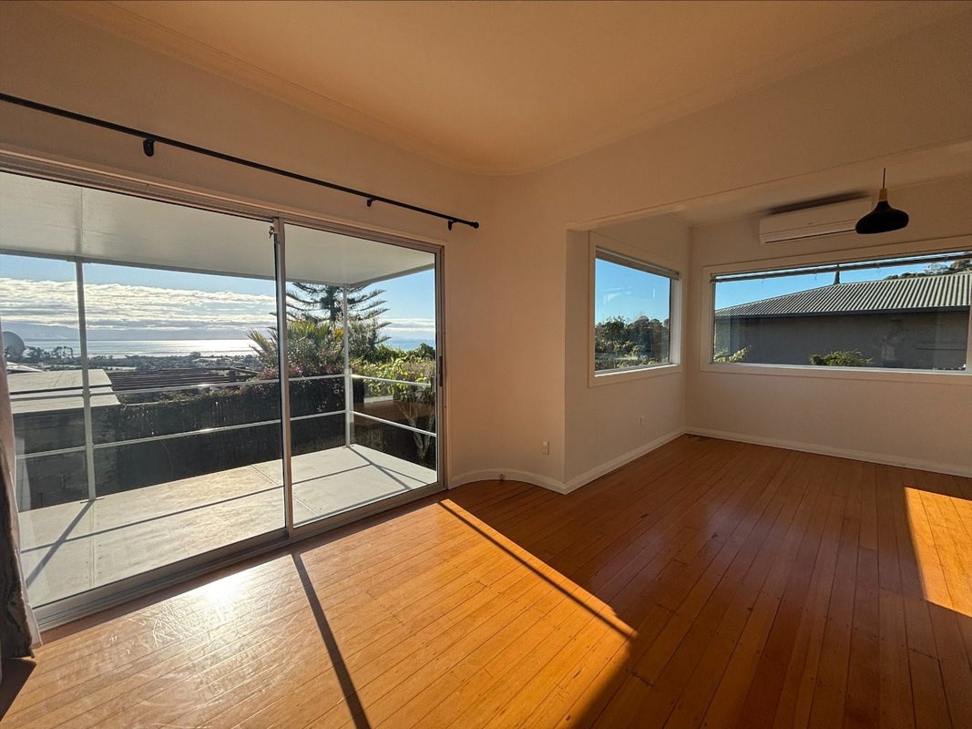 67 Tosswill Road, Tahunanui, Nelson - Carousel 2