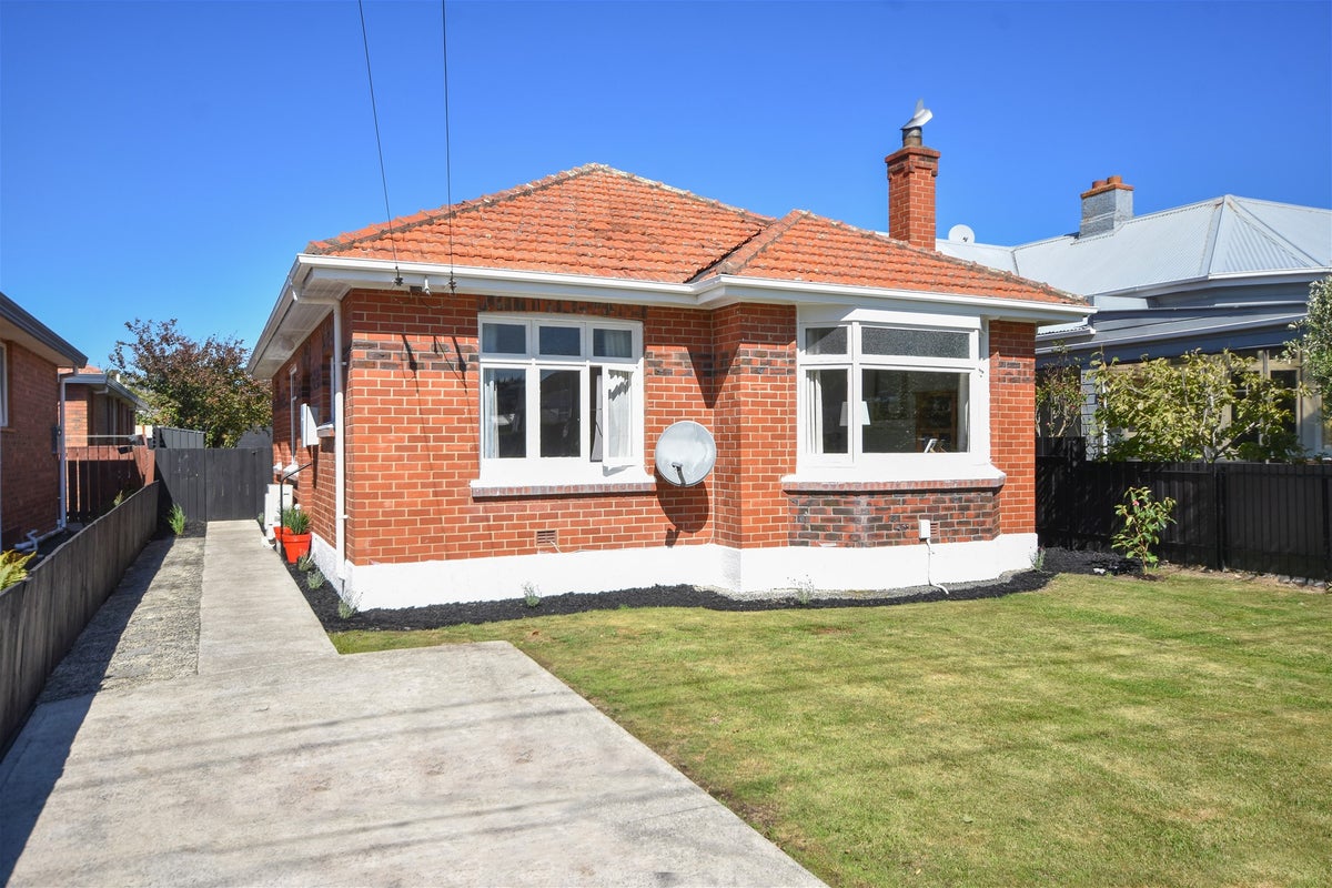 76 Ravelston Street, Musselburgh, Dunedin - Carousel 2