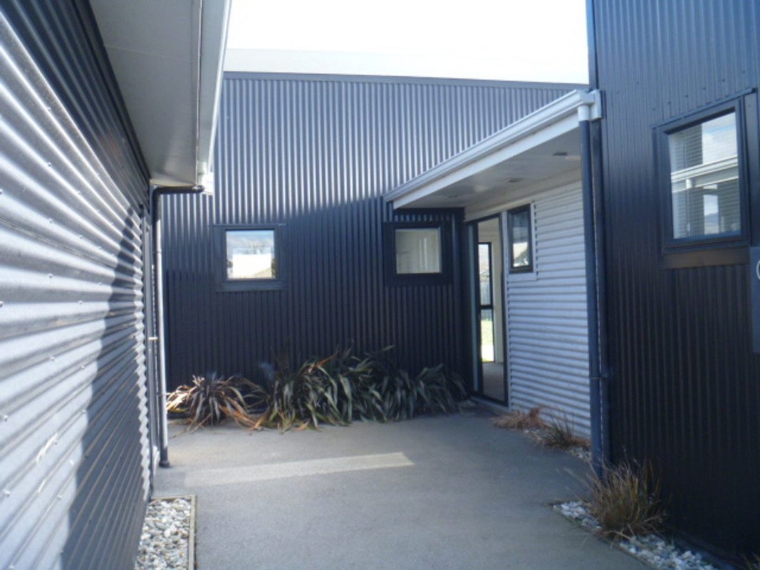 38 Albert Drive, Clyde, Clyde - Carousel 2