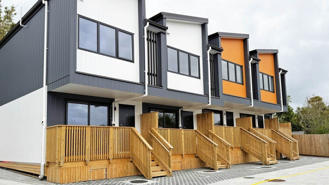 7/40 Jillian Drive, Ranui, Auckland - Carousel 1