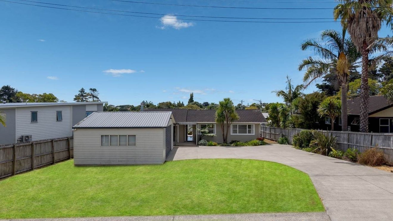 75 Karaka Road, Beachlands, Auckland - Carousel 2
