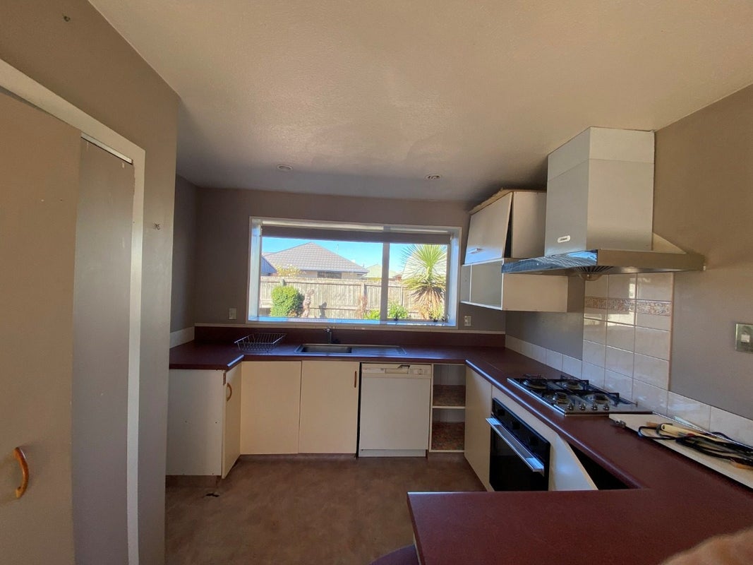 22 Bella Rosa Drive, Hei Hei, Christchurch - Carousel 2