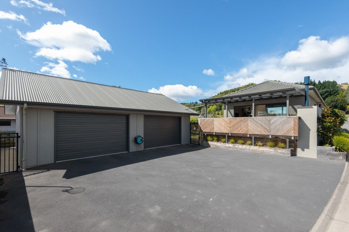 291 Gladstone Road North, Mosgiel, Mosgiel - Carousel 2