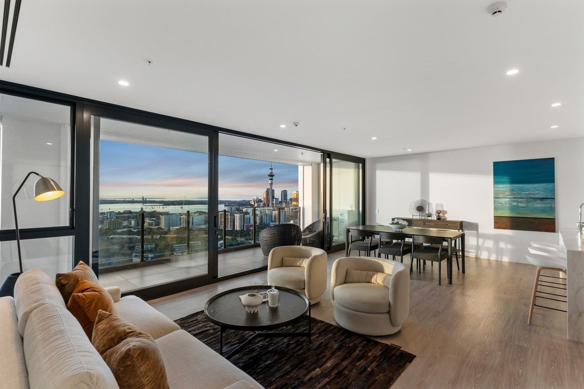 1901/8 Hereford Street, Freemans Bay, Auckland - Carousel 1