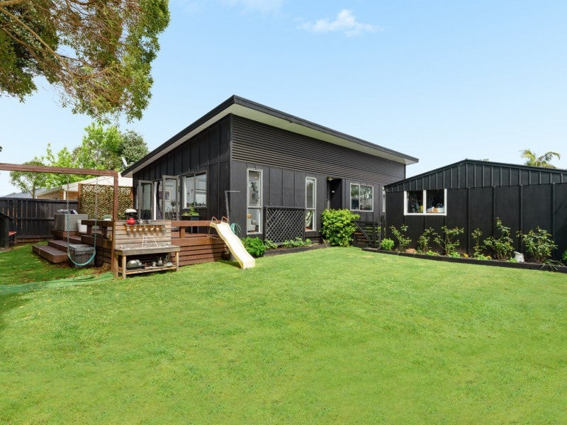 46B Hall Road, Matua, Tauranga - Carousel 1
