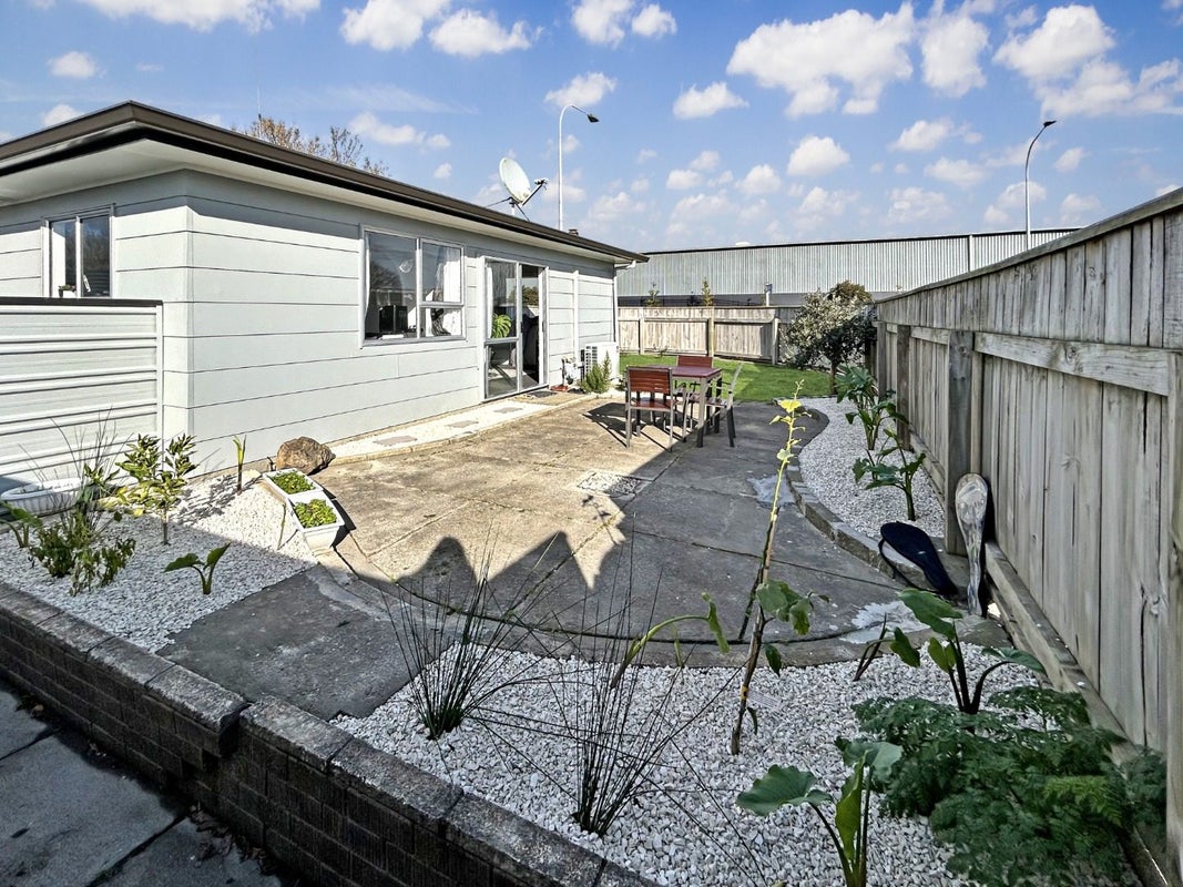 29 Kaimanawa Street, Kelvin Grove, Palmerston North - Carousel 11