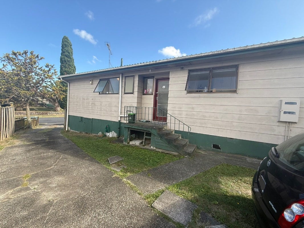11 Limond Street, Randwick Park, Auckland - Carousel 8