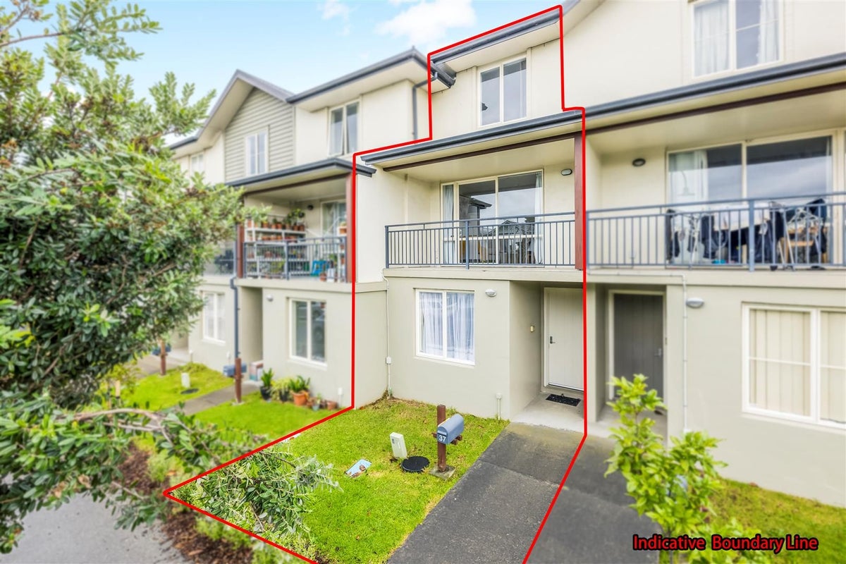 37 Kirikiri Lane, East Tamaki, Auckland - Carousel 2