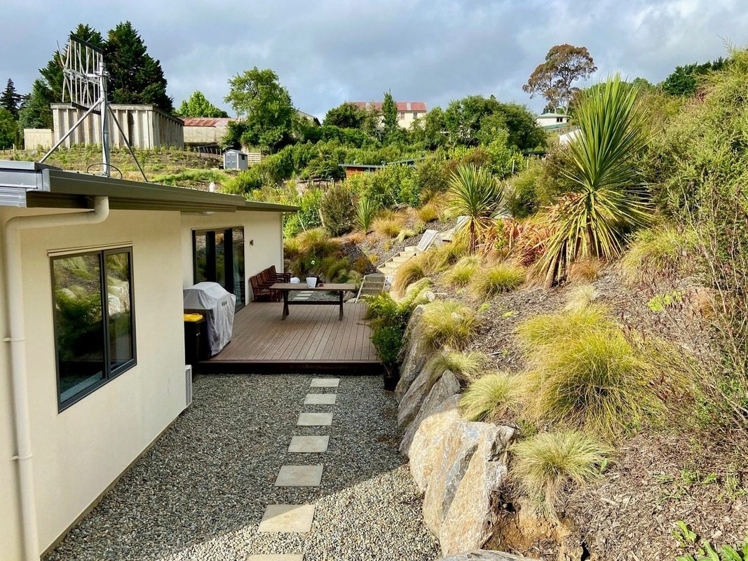 1/10 Grampian Oaks Lane, Nelson South, Nelson - Carousel 2