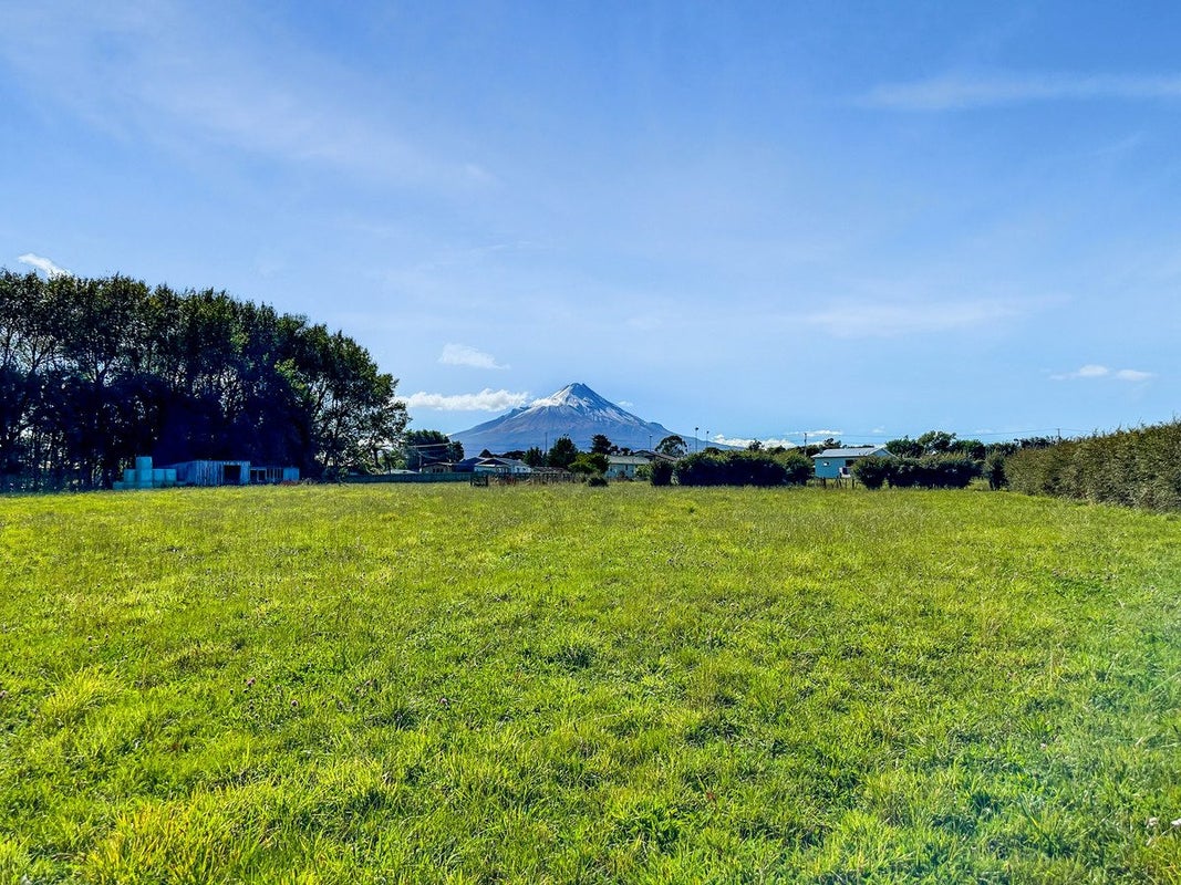 31 Park Lane, Kaponga, Hawera - Carousel 1
