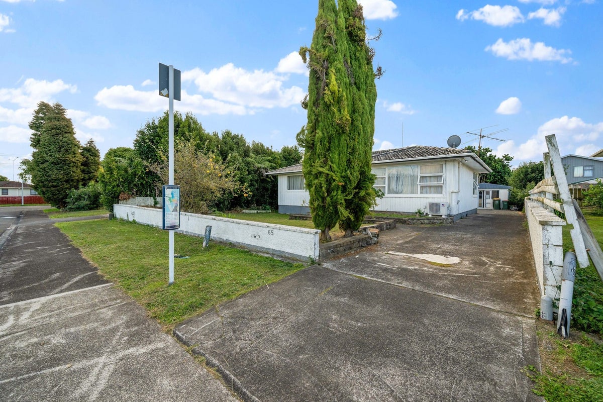 65 Tatariki Street, Rosehill, Papakura - Carousel 2