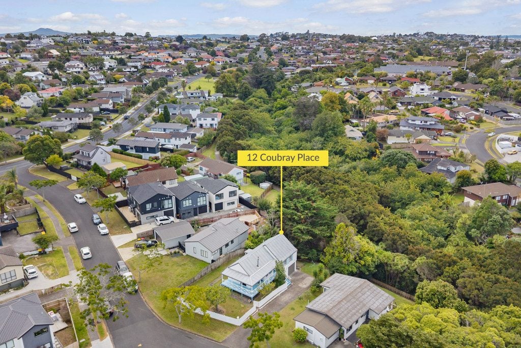 12 Coubray Place, Botany Downs, Auckland - Carousel 17