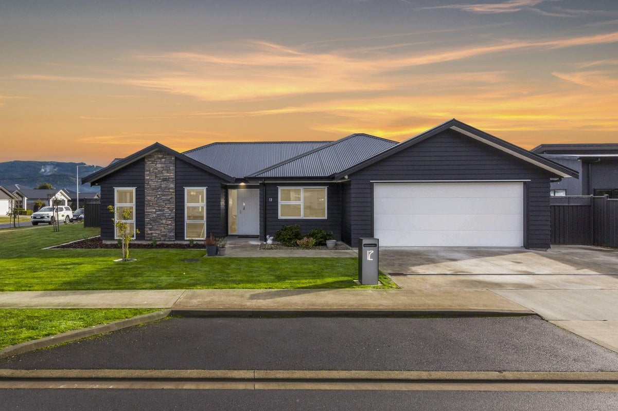 12 Salisbury Crescent, Wallaceville, Upper Hutt - Carousel 26