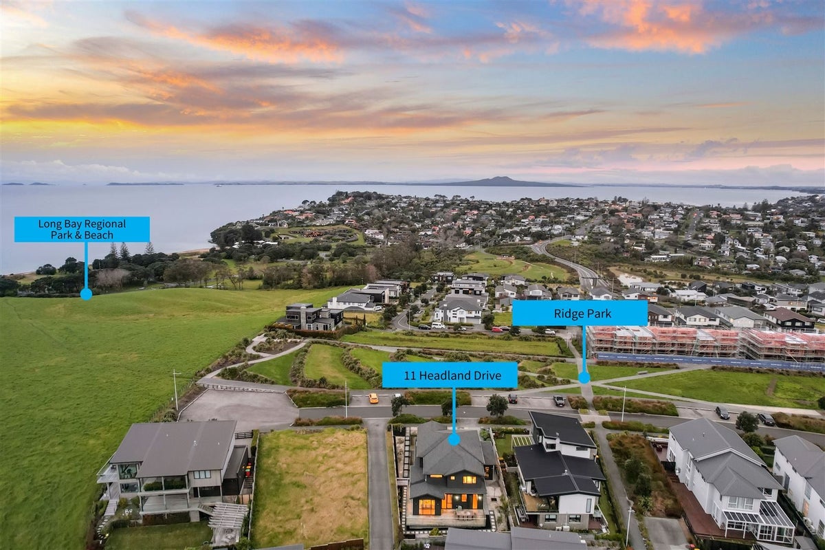 11 Headland Drive, Long Bay, Auckland - Carousel 2