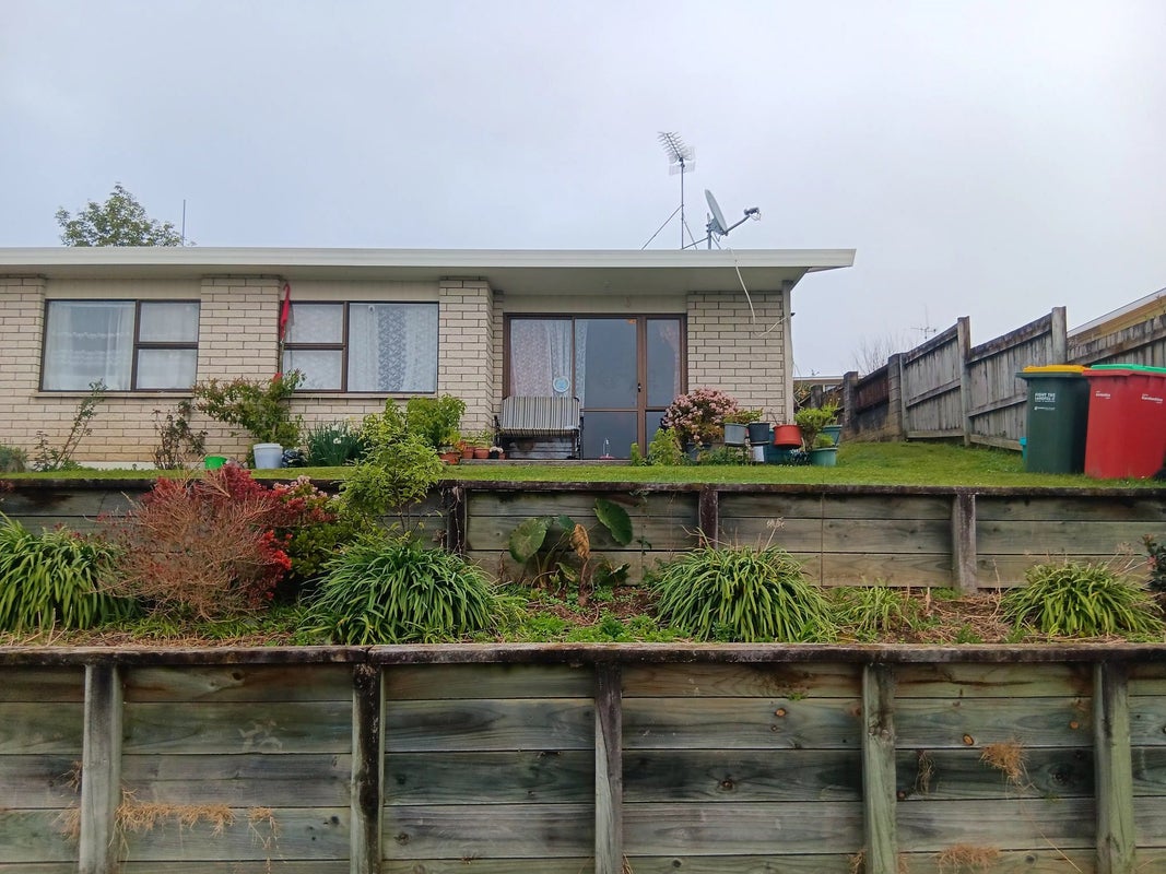 14A Magnolia Crescent, Nawton, Hamilton - Carousel 1