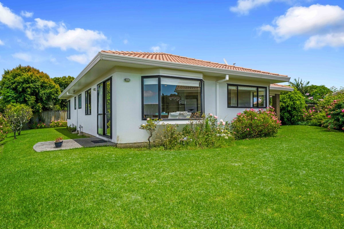 8 Paradise Place, Pakuranga Heights, Auckland - Carousel 34