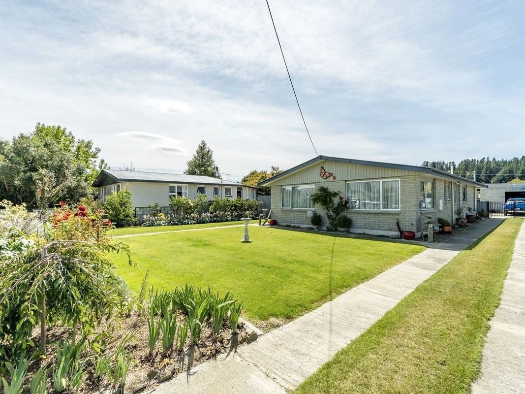 77 Russell Street, Alexandra, Alexandra - Carousel 1