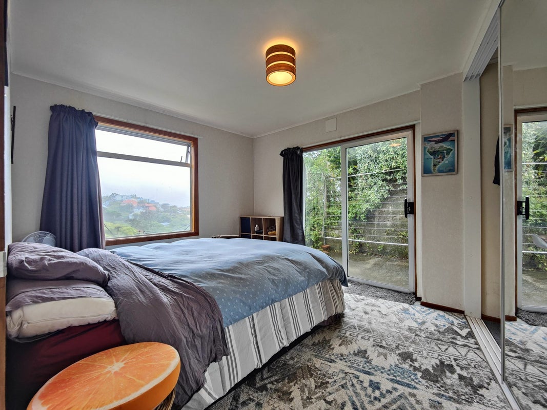 13A Koromiko Road, Aro Valley, Wellington - Carousel 7